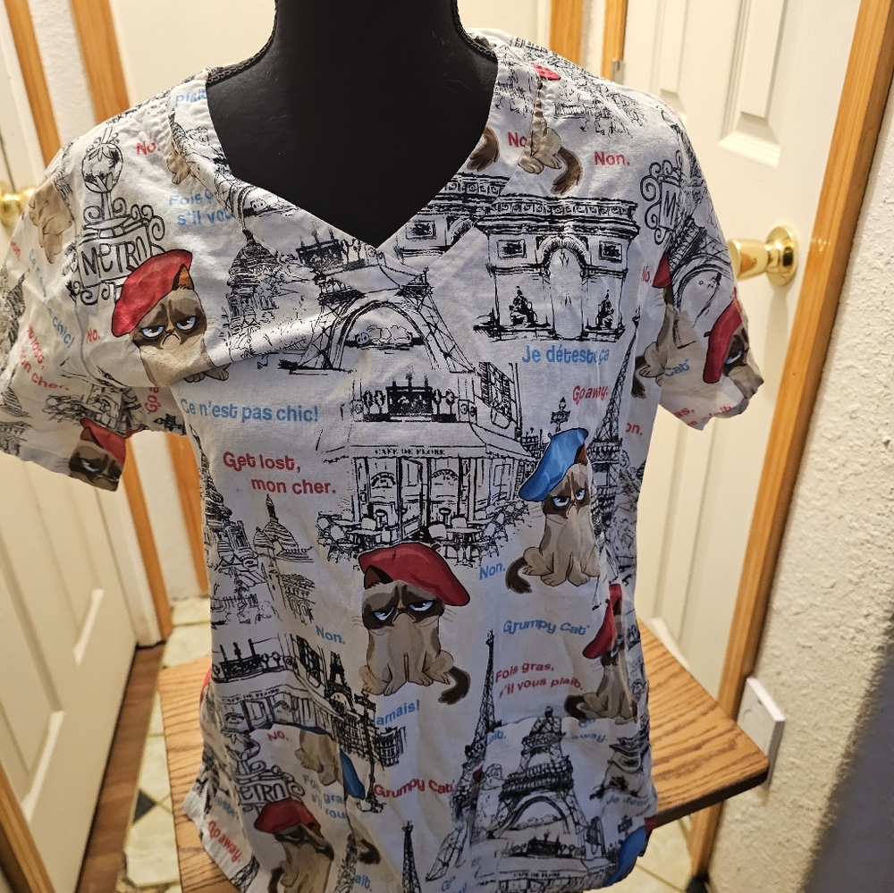 Grumpy Cat Scrub Paris  size S